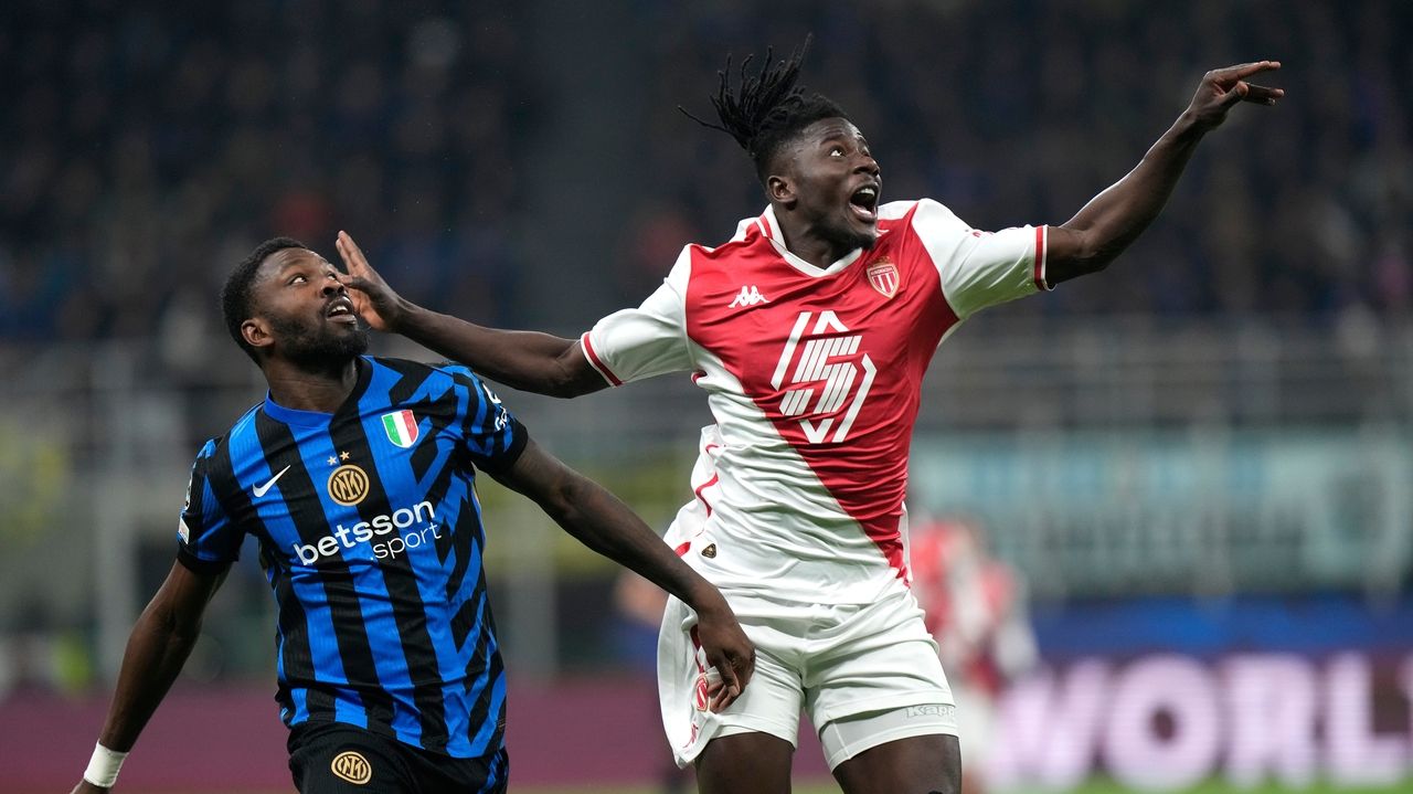 Monaco defender Salisu has ruptured ACL in his left knee