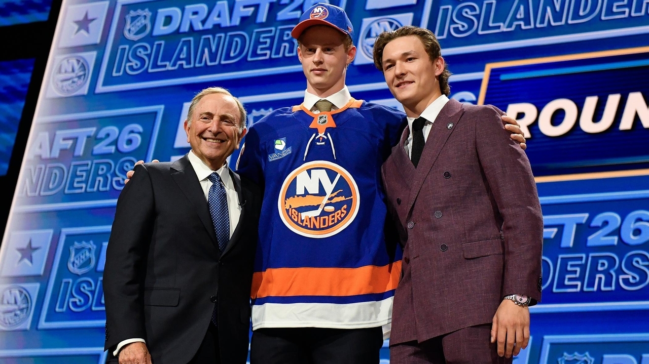 Islanders sign blueliner Tony DeAngelo, draft Swedish defenseman Malte Gustafsson in first round