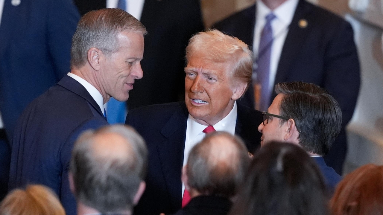 Trump meets with congressional Republicans as GOP lawmakers argue over ...