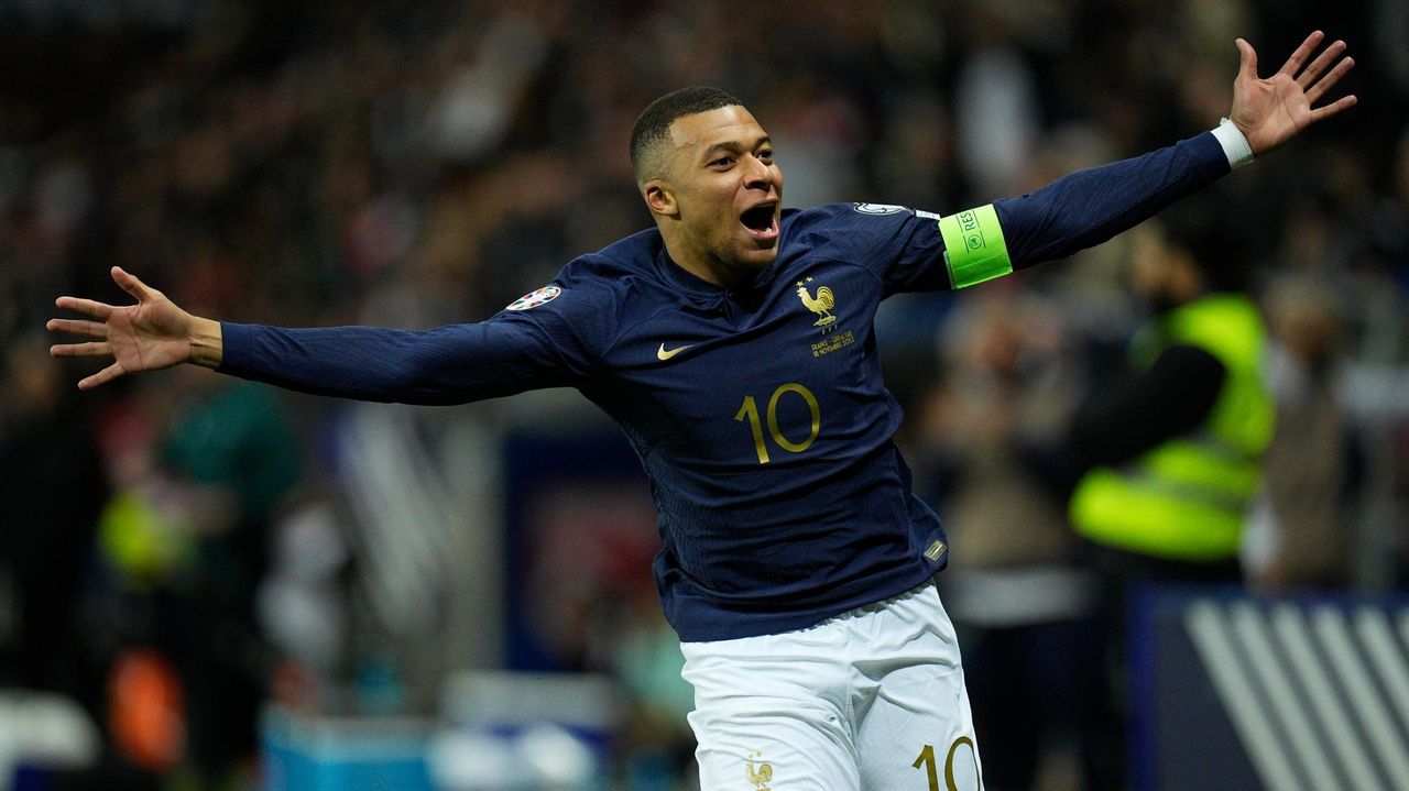 Mbappé has reached 300 career goals faster than Messi or Ronaldo. His ...