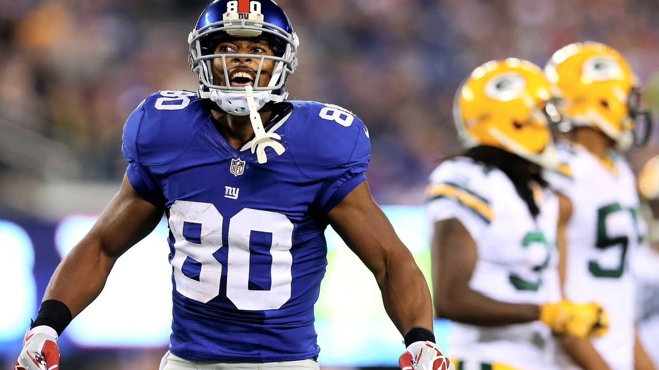 Giants' Victor Cruz enjoying NFL life once again