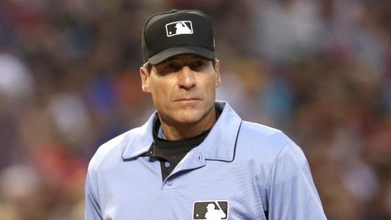 Umpire Angel Hernandez sues MLB, claiming race discrimination