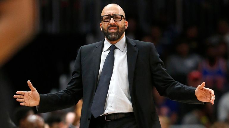 Knicks coach David Fizdale reacts during the first half of...