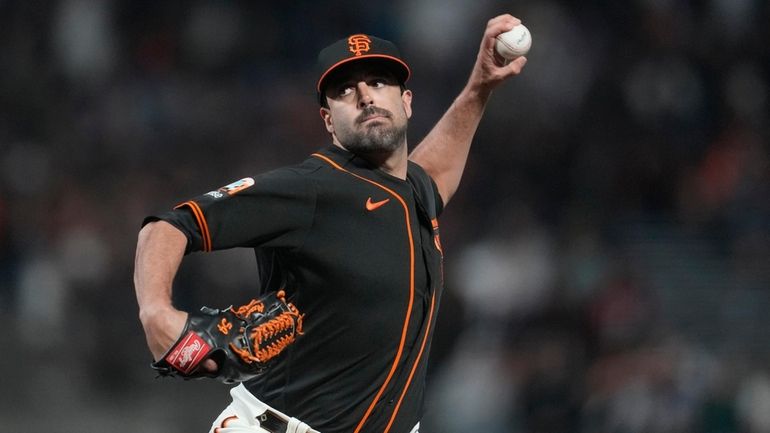 FILE -San Francisco Giants' Scott Alexander during a baseball game...