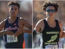 Manhasset's Sealy, Farmingdale's Thomatos both win at Nassau cross country state qualifier