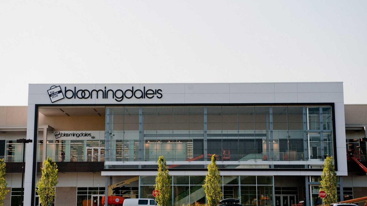 New Bloomingdale's outlet in Garden City Newsday