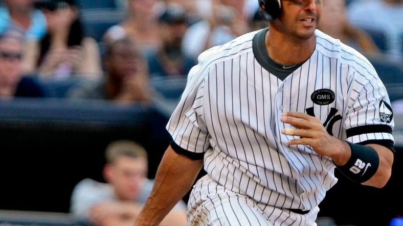 Yankees' Jorge Posada takes field with heavy heart on 31st anniversary of  Thurman Munson's death – New York Daily News