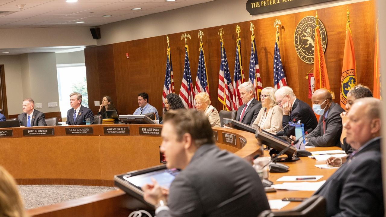 Nassau lawmakers approve tax refunds due to error in assessment billing