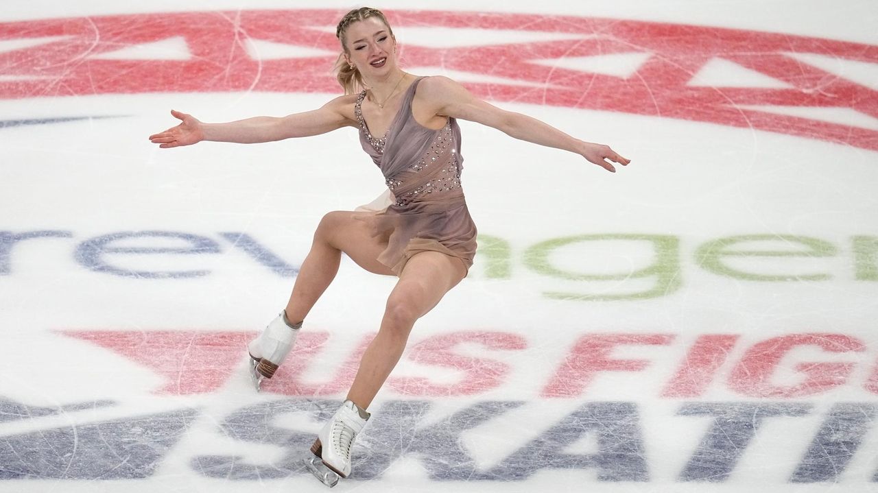 Amber Glenn Wins Us Figure Skating Title After Isabeau Levito Falls 3 Times During Free Skate 9254