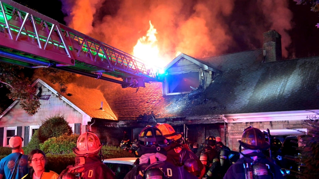 One person suffers smoke inhalation, 3 displaced by house fire in Seaford, Nassau fire marshal says