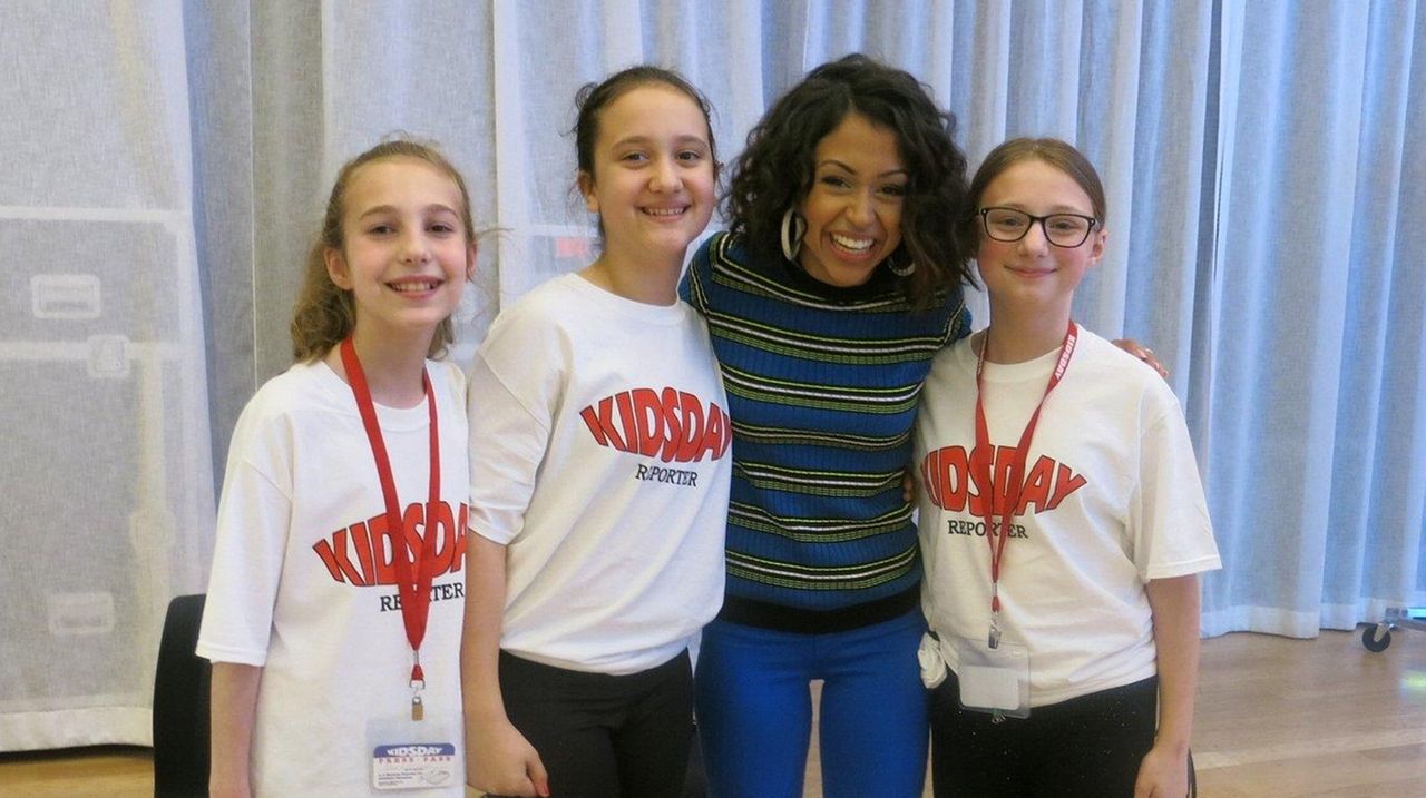 ‘Double Dare’ host Liza Koshy meets LI kids - Newsday