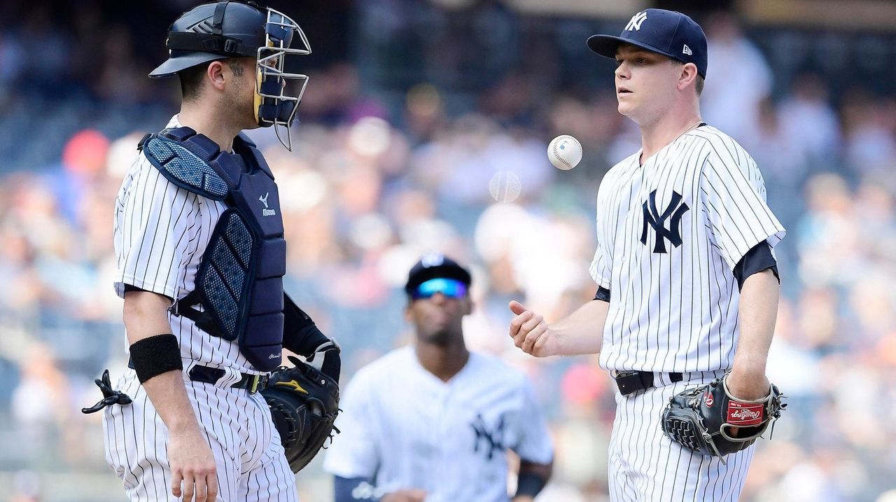 How Yankees' Luke Voit is dealing with postseason benchings, emotionally  and physically 