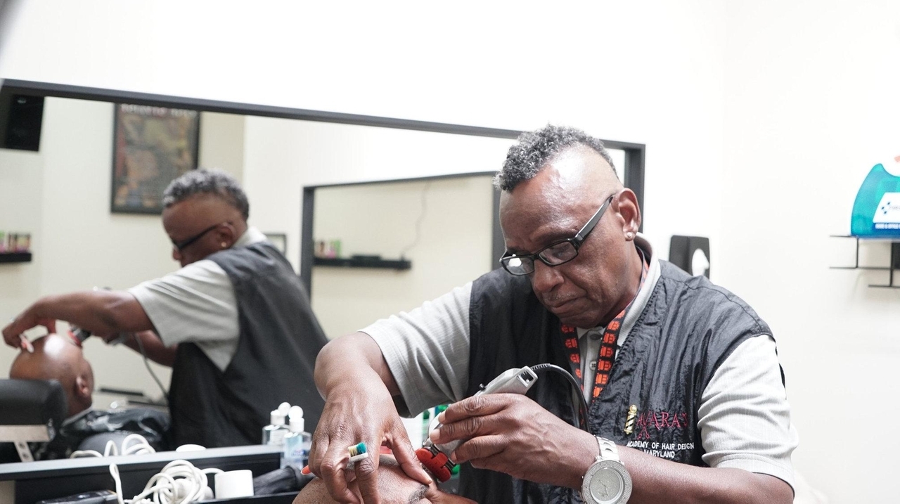 Good to Know: Baltimore's homeless veterans get a barbershop for free ...