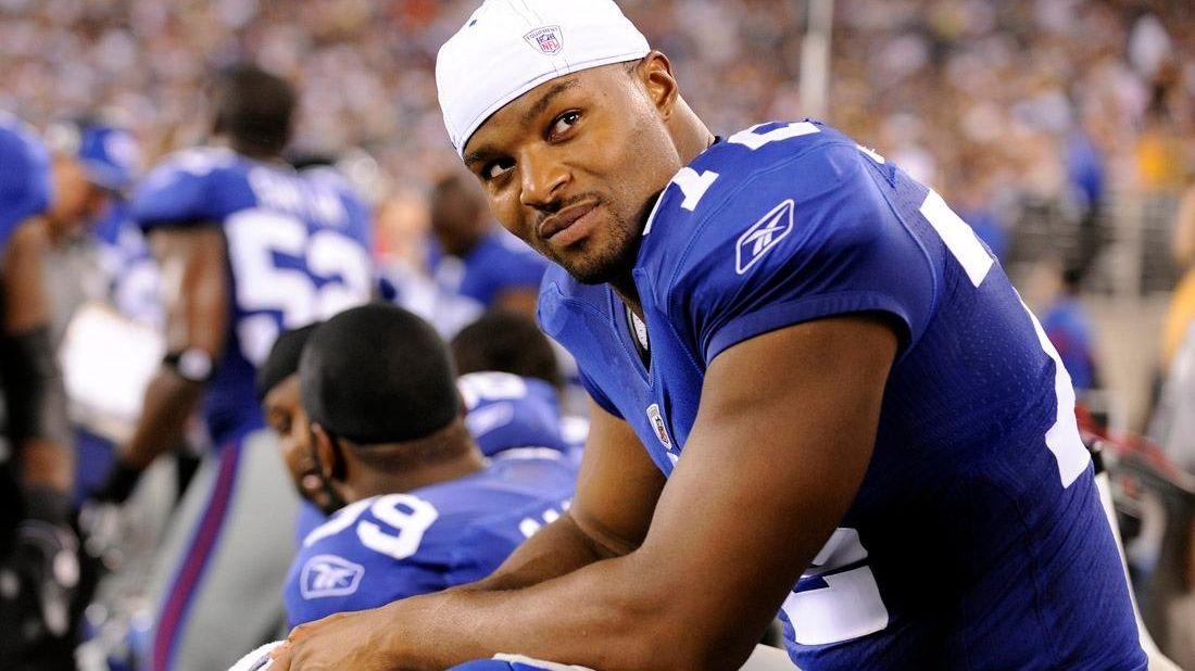 Osi Umenyiora: I'll be NFL defensive player of the year