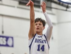 Roslyn boys basketball atop Nassau IV following win over Garden City