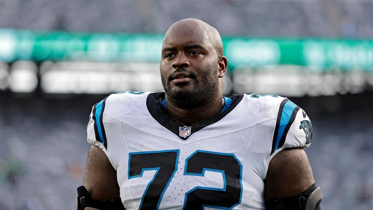 Panthers tackle Taylor Moton to miss start of season after being diagnosed with blood clot in lung