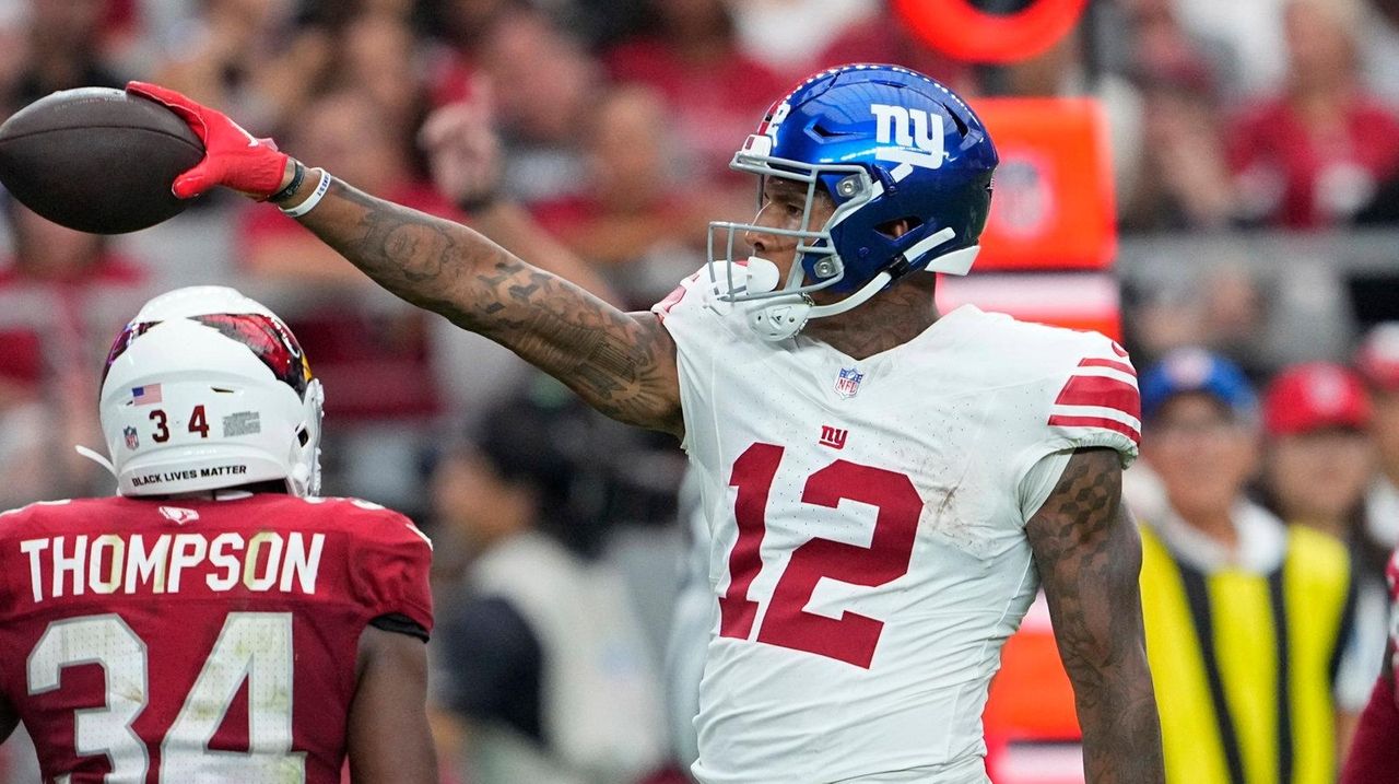 Giants' Daniel Bellinger shows he can benefit from Darren Waller