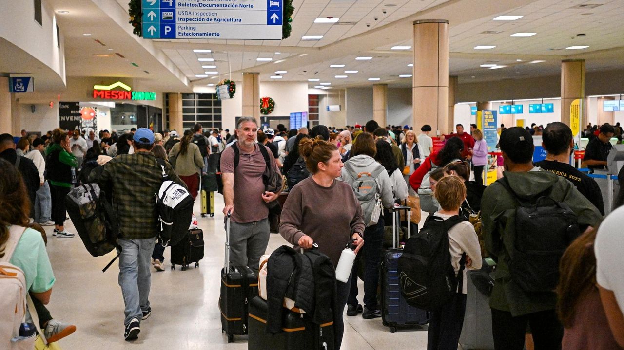 Travel experts share tips for Long Islanders stuck in the Caribbean