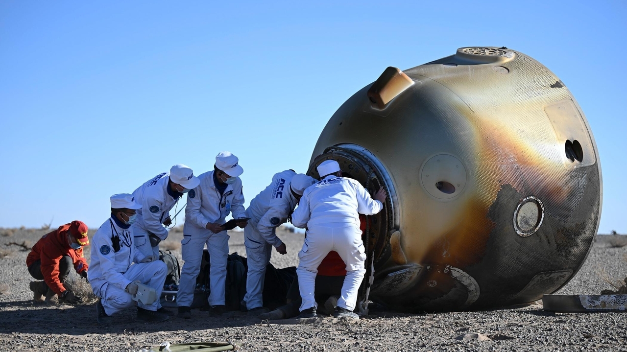 Chinese astronauts return to Earth after 6 months on space station ...