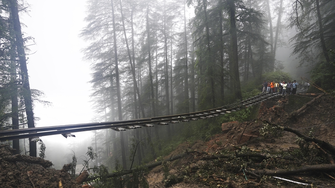 Heavy rains trigger floods and landslides in India's Himalayan region, leaving at least 33 dead - Vimarsana News