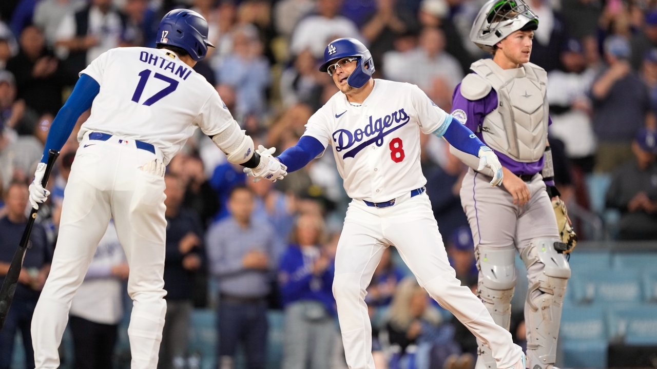 Dodgers' Kiké Hernández likely sidelined by a left oblique strain