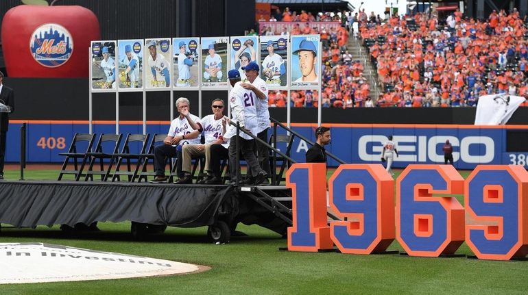 Members of 1969 Mets in their glory at spring training - Newsday