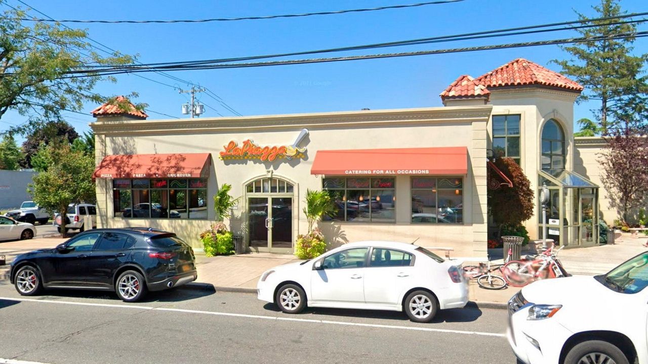 Merrick La Piazza employee hit coworker in the head with pizza peel during fight, police say