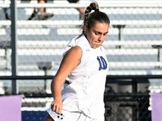 Roundup: Soccer, field hockey, volleyball