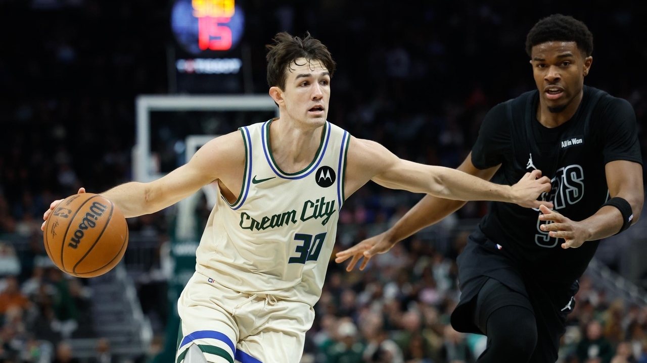 Green makes 11 3-pointers to set Bucks' single-game record in 125-108 win over Nets