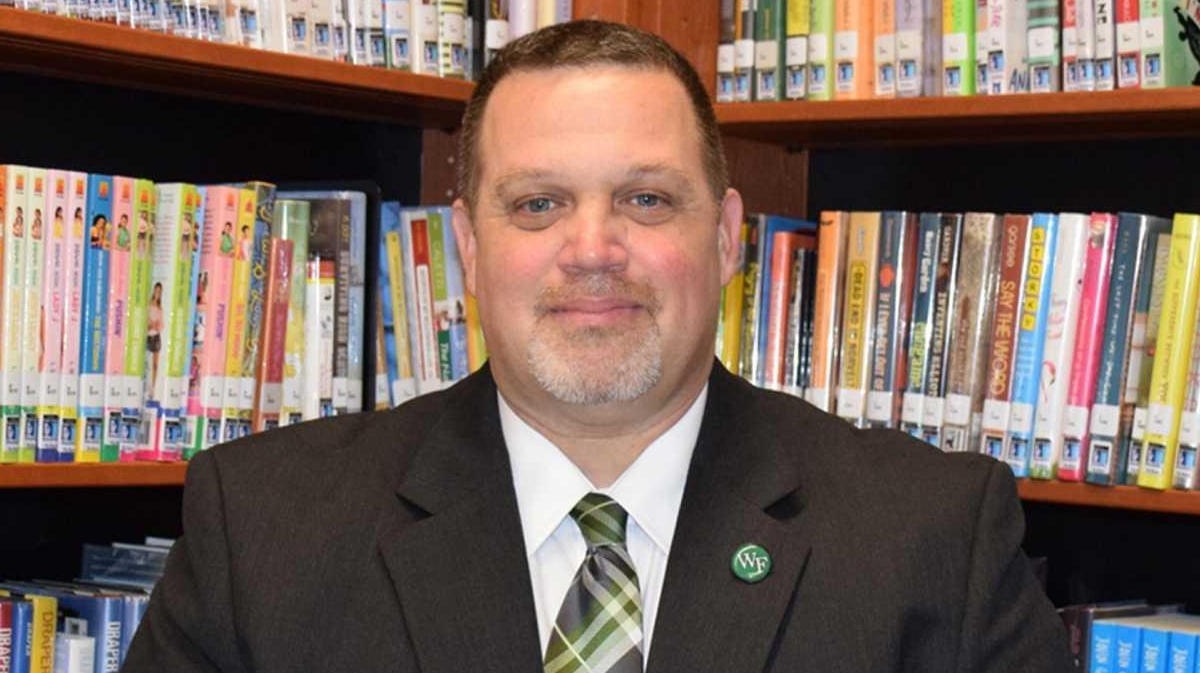 LI school board president to get first-ever state award - Newsday