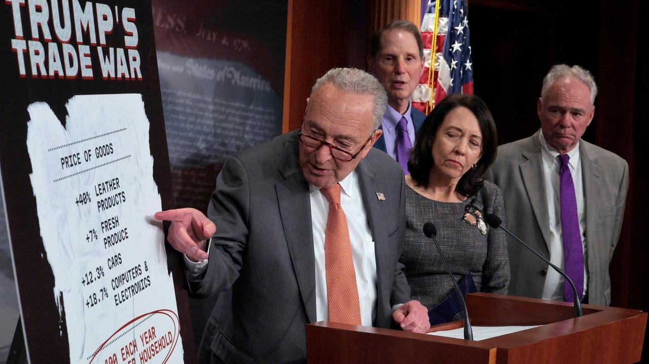 As Congress returns, risk of a shutdown puts Schumer in a tough spot ...