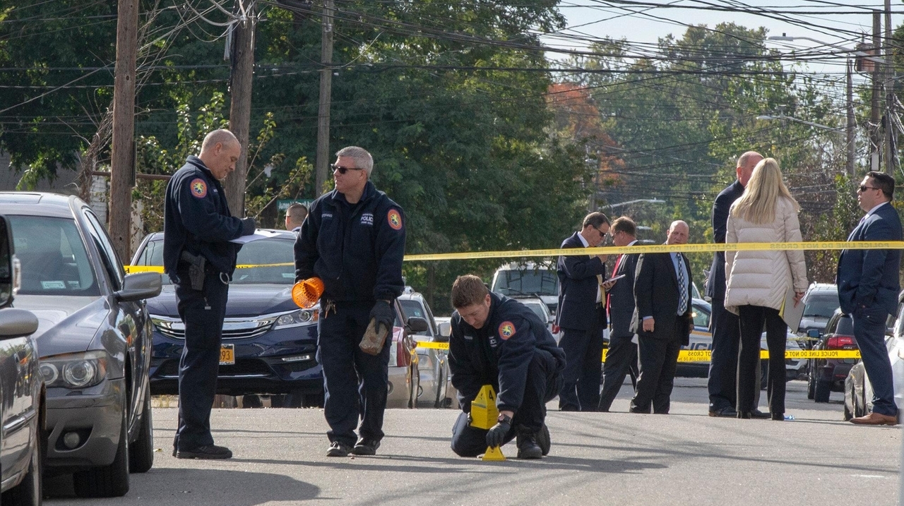 Nassau police identify man killed in Hempstead shooting - Newsday