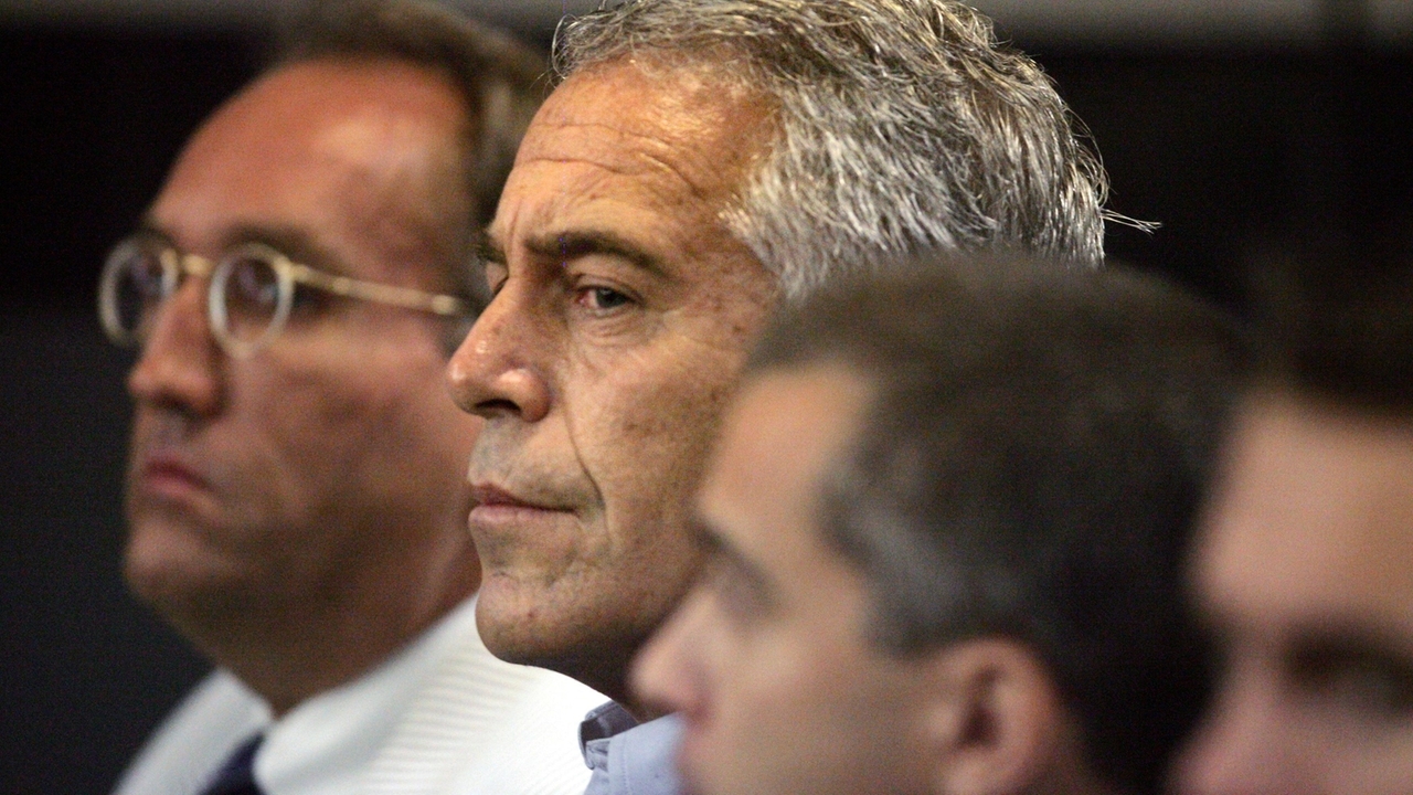Records detail Jeffrey Epstein's last days and prison system's scramble after his suicide - Vimarsana News