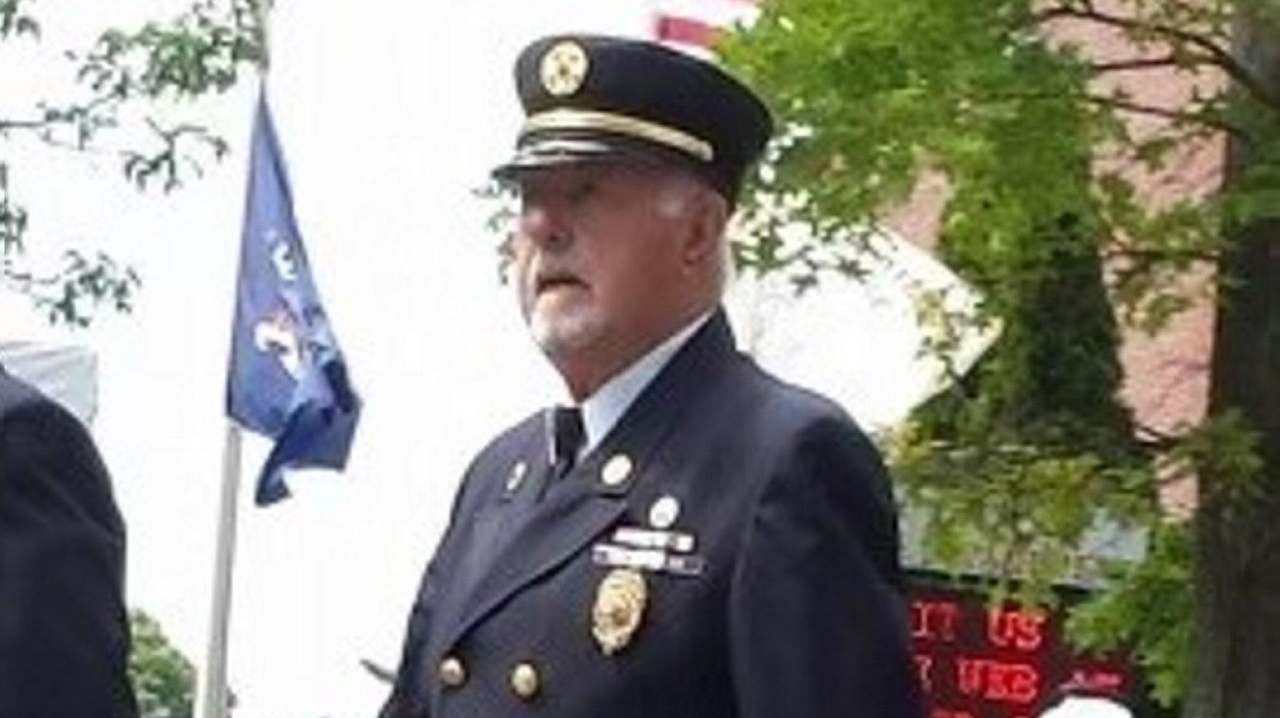Russell Knoth of Islip, electronics engineer, volunteer firefighter ...