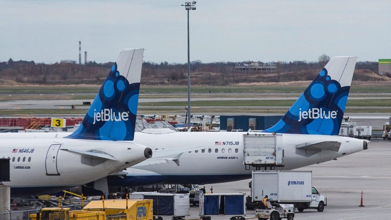 JetBlue flights delayed after nationwide reservation system outage ...