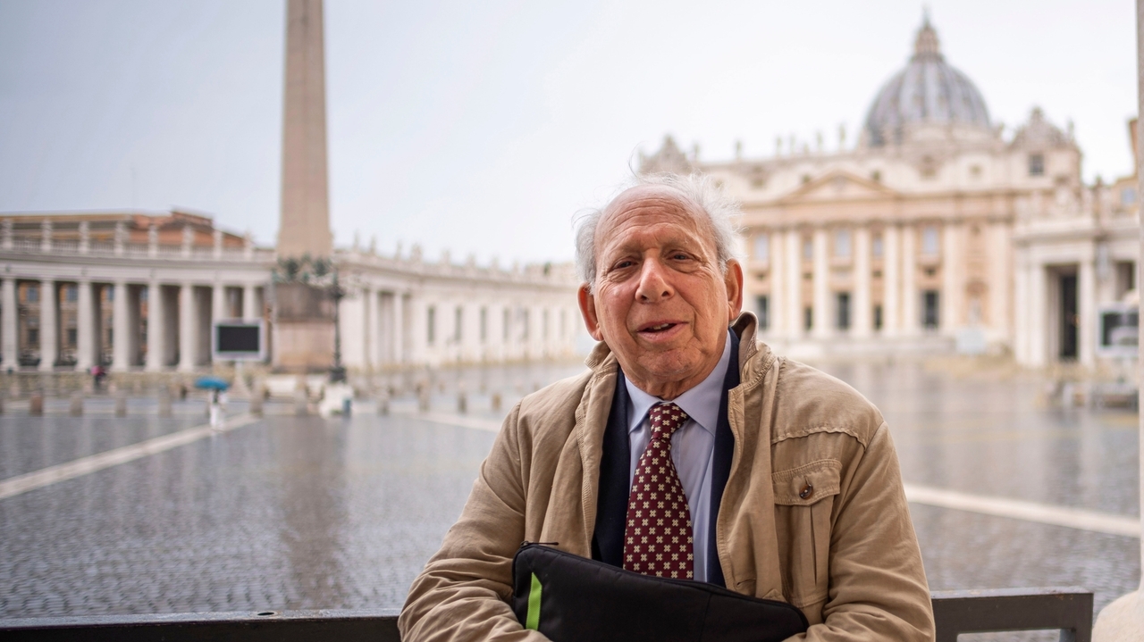 Longtime AP Rome bureau chief Victor Simpson, who covered 5 popes, dies ...
