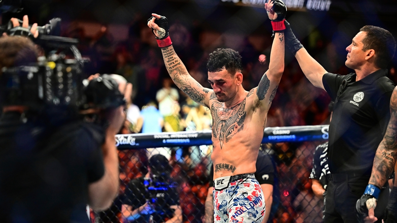 Max Holloway retains UFC BMF title, spoils Dustin Poirier's retirement ...