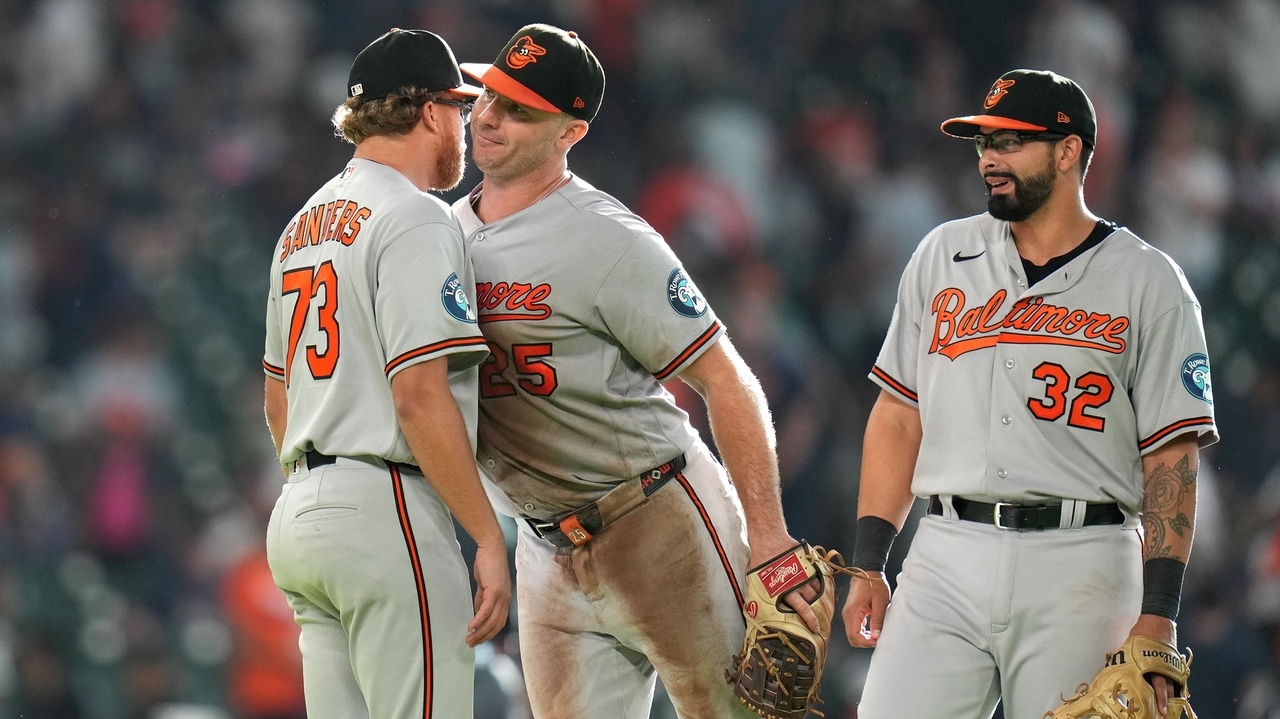 Orioles outlast Astros 4-2 in 11 innings for 6th consecutive victory