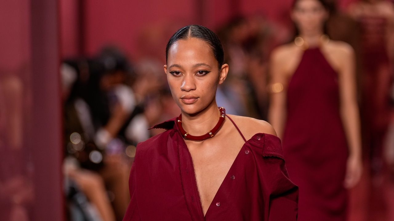 Gucci touts ‘casual grandeur,’ Tod’s focuses on Artisanal Intelligence and Versace plays it safe