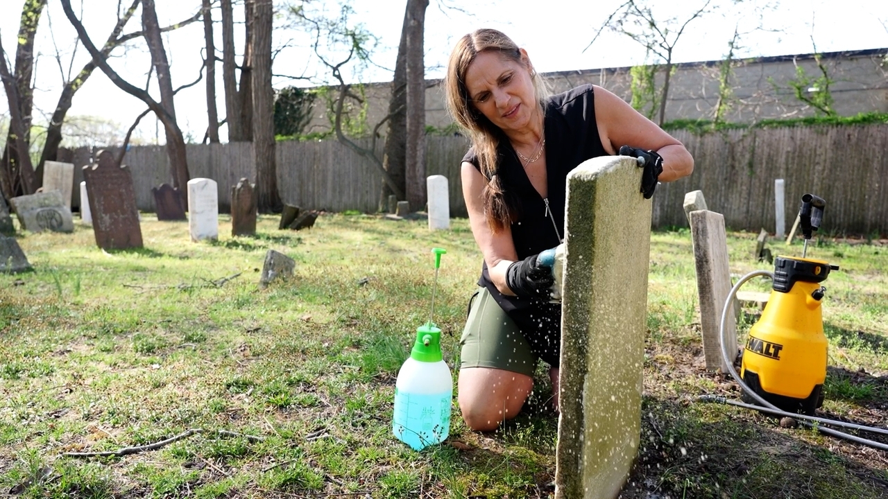 Army of volunteers preserving LI's cemeteries where America's original patriots are at rest