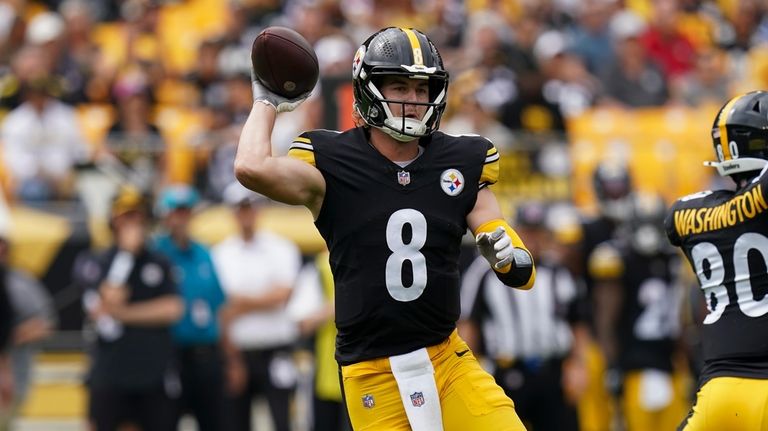 CBS Sports Predicts Pittsburgh Steelers Lose Kenny Pickett to Cleveland  Browns - Sports Illustrated Pittsburgh Steelers News, Analysis and More