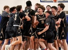No. 7 Commack stuns No. 2 North Babylon, advances to Class AAA semis