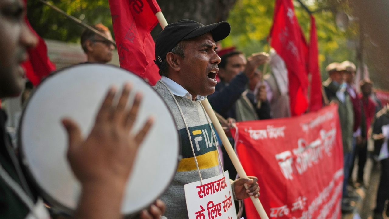 Trade unions in India stage nationwide protests against new labor codes