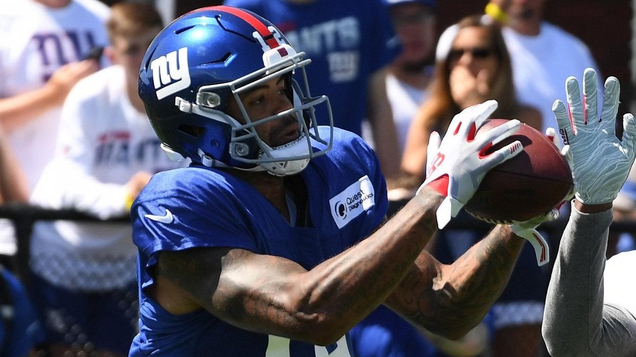 Giants' Corey Ballentine picks off pass in first game after tragedy