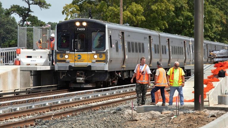 MTA: NIMBY mood hurts LIRR 3rd-track plan - Newsday