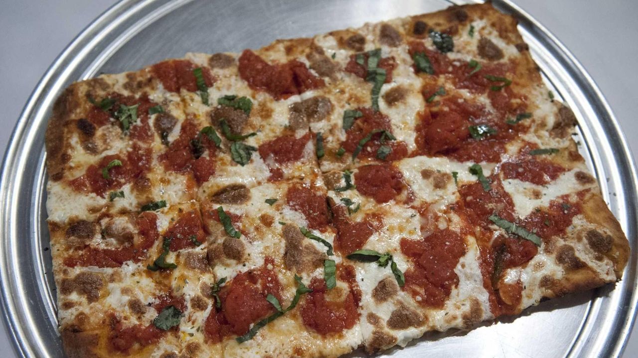 Glen Cove dining: 5 favorite spots - Newsday