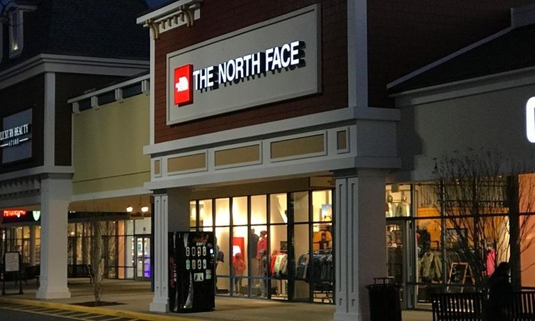 North face outlet long hot sale island