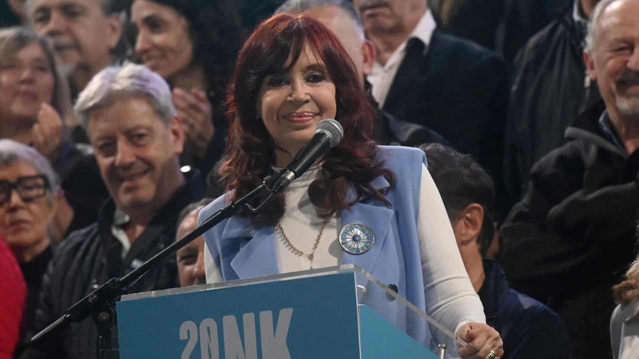 Argentine judge dismisses long-running corruption case against vice president - Vimarsana News