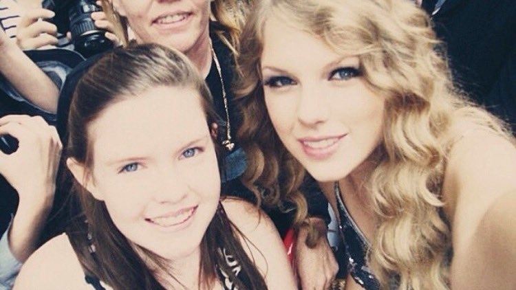 Long Island Taylor Swift fans gear up for a MetLife concert to remember - Vimarsana News