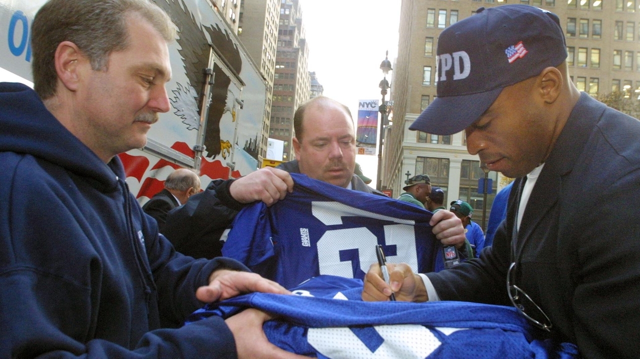 Former Giants stars Tiki Barber, Amani Toomer discuss the immediate aftermath of 9/11 attacks